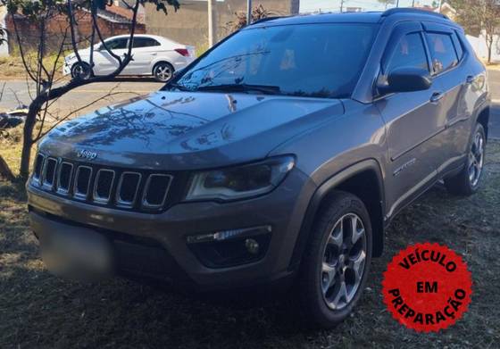 JEEP COMPASS 2.0 16V DIESEL LONGITUDE 4X4 AUTOMÁTICO JEEP COMPASS 2.0 16V DIESEL LONGITUDE 4X4 AUTOMÁTICO